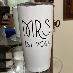 Francesca's Collections White Mug Modern Design